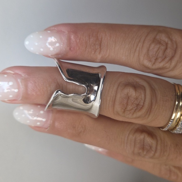 New Tiffany Sterling Silver Split Ring - Picture 1 of 5